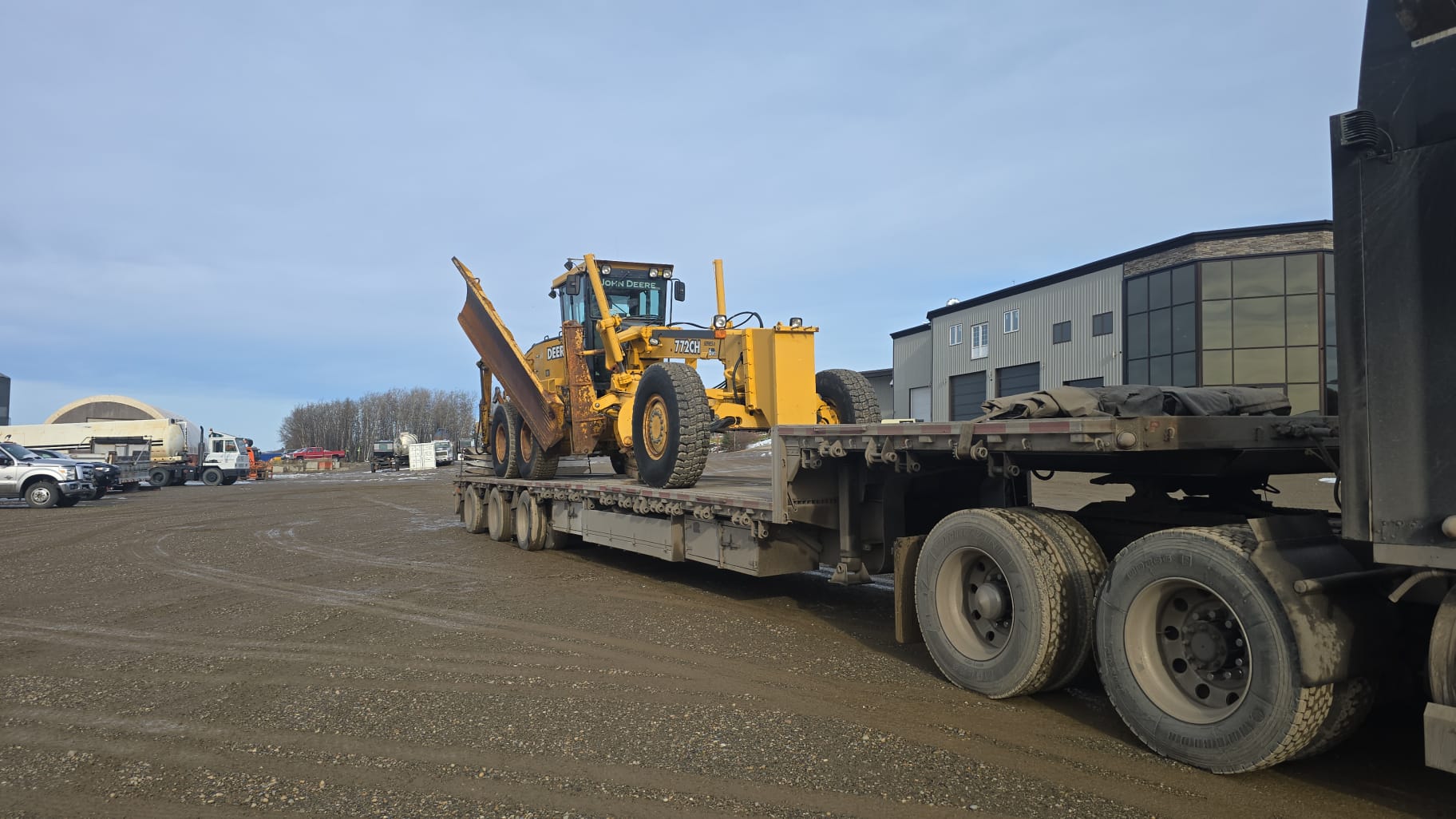 Step deck specialized equipment